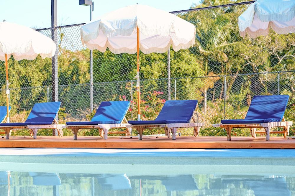 Hotel The Lord Byron Byron Bay Exterior foto
